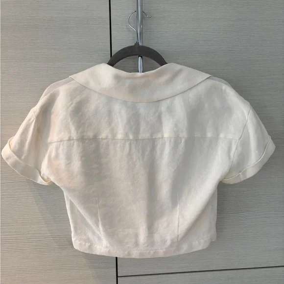 NWT-never worn-Alice + Olivia cropped Short sleeve Collared White Shirt - Picture 8 of 9